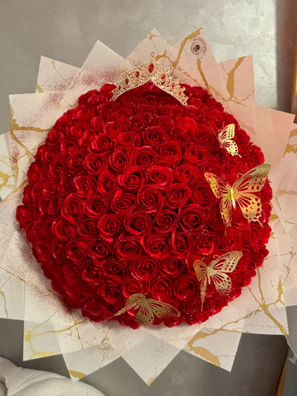 Buchet 101 Crimson Crown Glitter