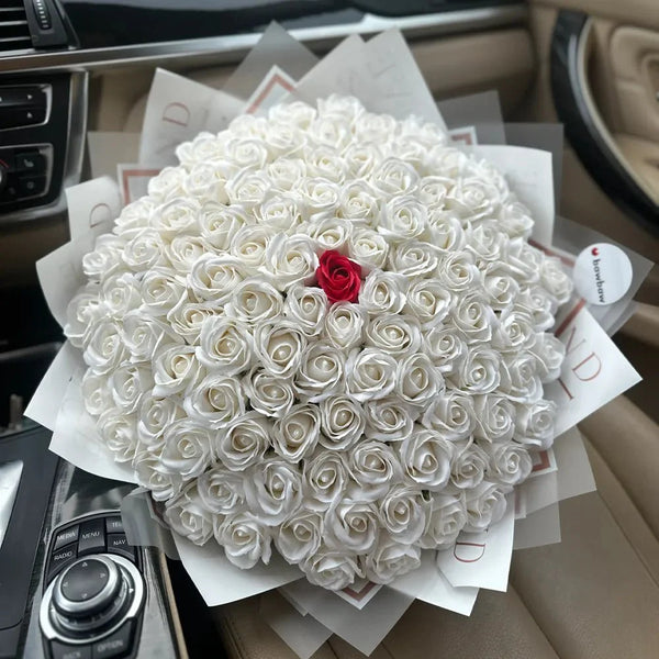Buchet 151 trandafiri